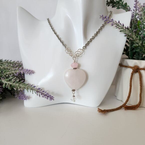 Rose Quartz Heart Shaped Stone Pendant Necklace - Picture 3 of 12